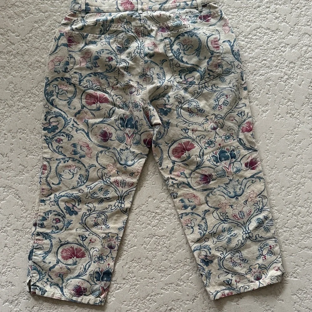 VTG Lauren Ralph Lauren Floral Cropped Pants - Blue and Maroon - Picture 7 of 9